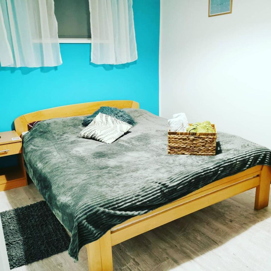 Apartman Azra Kikinda Esterno foto